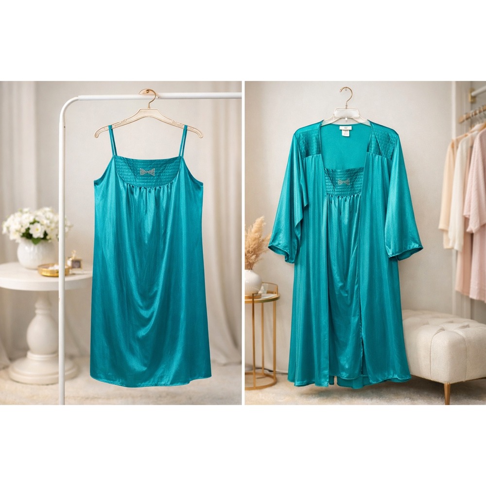Undercover Wear Vintage Teal Nightgown & Robe Set Rhinestone Bow 1X Vintage USA